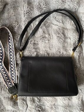Korean Classic Black Pleather Crossbody Bag with Removable Strap